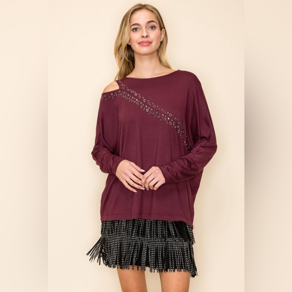 Vocal Burgundy Cutout Top
